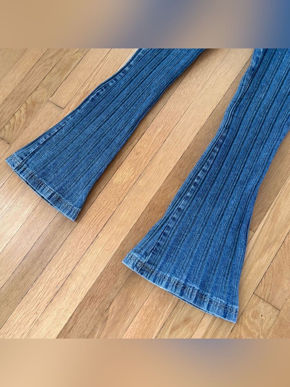 Too Hot Vintage 2000s Ribbed Flare Jeans Low Rise Size 11 12 Stretch Denim - Picture 7 of 14